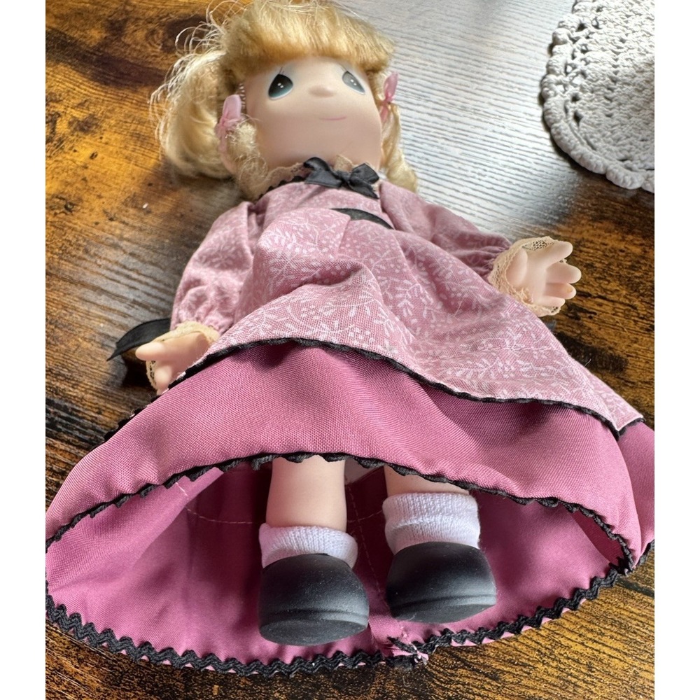 Vintage Precious Moments Children Of The World American Carla Doll 9" - Picture 7 of 9